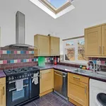 Rent 5 bedroom flat in South East England