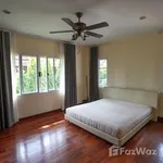 Rent 5 bedroom house of 425 m² in Phuket