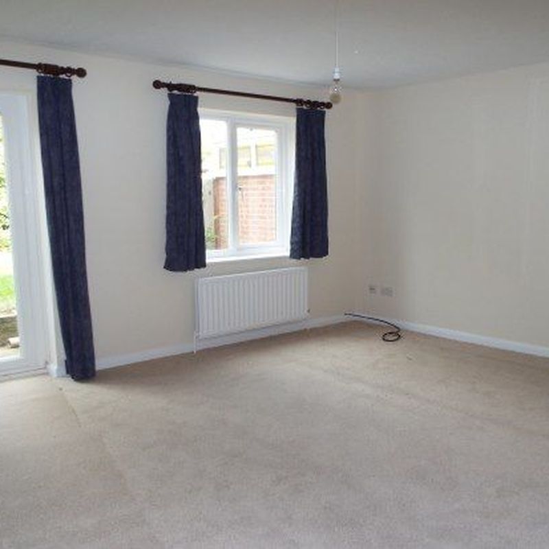 End terrace house to rent in North Baddesley, Southampton SO52