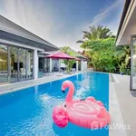 Rent 4 bedroom house of 320 m² in Phuket