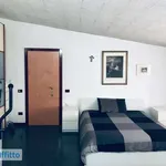 Rent 2 bedroom apartment of 90 m² in Vertemate con Minoprio