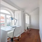 Rent 14 bedroom apartment in Lisbon