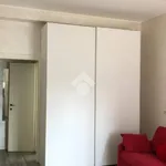 Rent 1 bedroom apartment of 32 m² in Milano