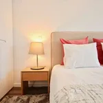 Rent 1 bedroom apartment of 60 m² in lisbon