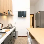 Rent a room of 121 m² in Milan