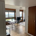 Appartement de 91 m² avec 4 chambre(s) en location à Paris