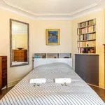 Appartement de 90 m² avec 2 chambre(s) en location à paris