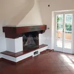 Rent 4 bedroom apartment of 170 m² in Voze