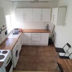 Rent 4 bedroom flat in Wales