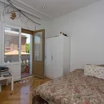 Rent a room in madrid