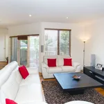 Rent 3 bedroom apartment in Malvern East