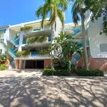 Rent 3 bedroom apartment of 213 m² in Sarasota