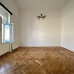 Rent 2 bedroom apartment of 75 m² in Székesfehérvár