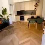 Rent 2 bedroom apartment of 54 m² in Milano