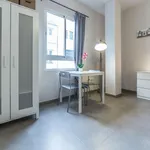 Rent 4 bedroom apartment in Valencia