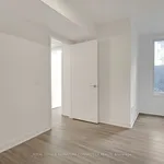 Rent 5 bedroom apartment of 83 m² in Toronto