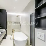 Rent 4 bedroom apartment of 140 m² in Capital City of Prague