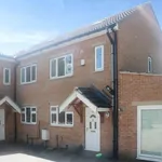 Rent 8 bedroom house in Yorkshire And The Humber