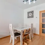 Alquilo 3 dormitorio apartamento de 127 m² en Madrid