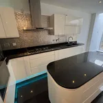 Rent 4 bedroom flat in Birmingham