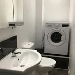 Rent 2 bedroom flat in Worcester