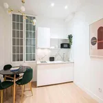 Rent a room of 29 m² in Madrid