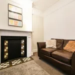 Rent 4 bedroom house in Leeds