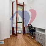 Affitto 5 camera appartamento di 114 m² in Rome