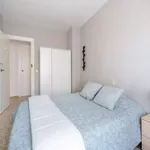 Rent 4 bedroom apartment in Castellón de la Plana