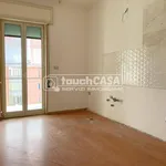 Affitto 3 camera appartamento di 100 m² in Aversa