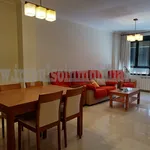 Alquilo 3 dormitorio apartamento de 100 m² en Albacete