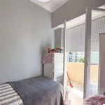 Rent a room in lisbon