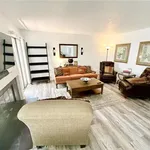 Rent 2 bedroom apartment of 78 m² in studio city