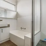 Rent 3 bedroom apartment in CAULFIELD SOUTH