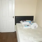 Rent 2 bedroom flat in Aberdeen