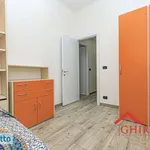 Affitto 3 camera appartamento di 81 m² in Genoa