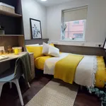 Rent 1 bedroom apartment in Manchester