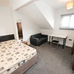 Rent 4 bedroom house in Leeds