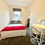 Rent 4 bedroom flat in Edinburgh