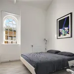 Rent 1 bedroom apartment of 614 m² in London