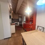 Affitto 5 camera casa di 100 m² in Sesto Fiorentino