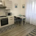 Rent 1 bedroom apartment in Genoa