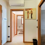 Rent 2 bedroom apartment in Milan