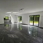 Rent 5 bedroom house of 970 m² in Waterloo