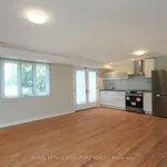 Maison de 2421 m² avec 3 chambre(s) en location à Toronto (Banbury-Don Mills)