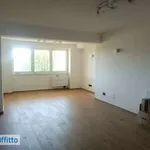 Affitto 5 camera appartamento di 140 m² in Rome