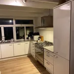 Huur 5 slaapkamer appartement van 79 m² in Warmond