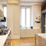 Rent 1 bedroom apartment of 45 m² in milan