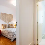 Rent 5 bedroom apartment in Lisbon