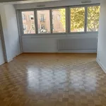  appartement avec 3 chambre(s) en location à Mâcon